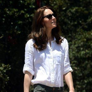 Jaeger Linen Classic Blouse in White Size US 4 / UK 8 ASO Kate Middleton